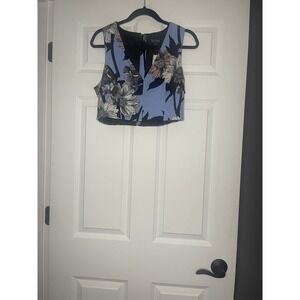 Miss Selfridge V Neck Floral Crop Tank Top  size 8 NWT